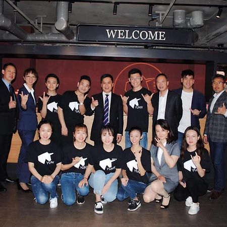 Yunik Hotel เซี่ยงไฮ้ ภายนอก รูปภาพ